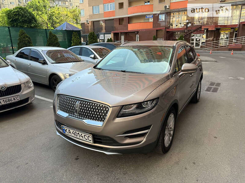 Позашляховик / Кросовер Lincoln MKC 2018 в Києві