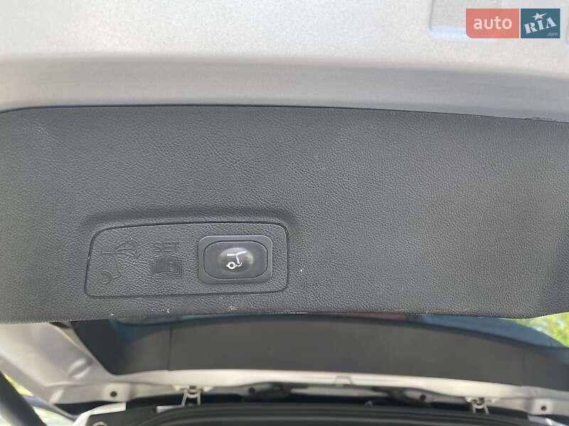 Позашляховик / Кросовер Lincoln MKC 2017 в Бучі
