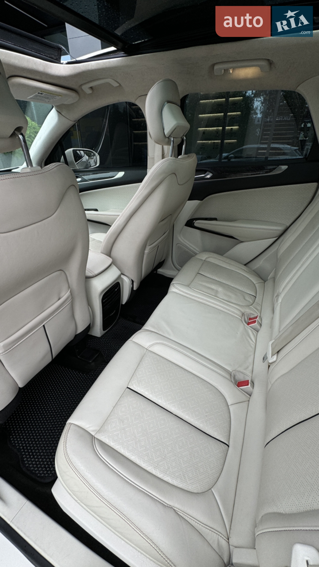 2016 Lincoln MKC - мініатюра 22
