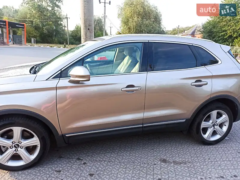 Lincoln MKC 2018