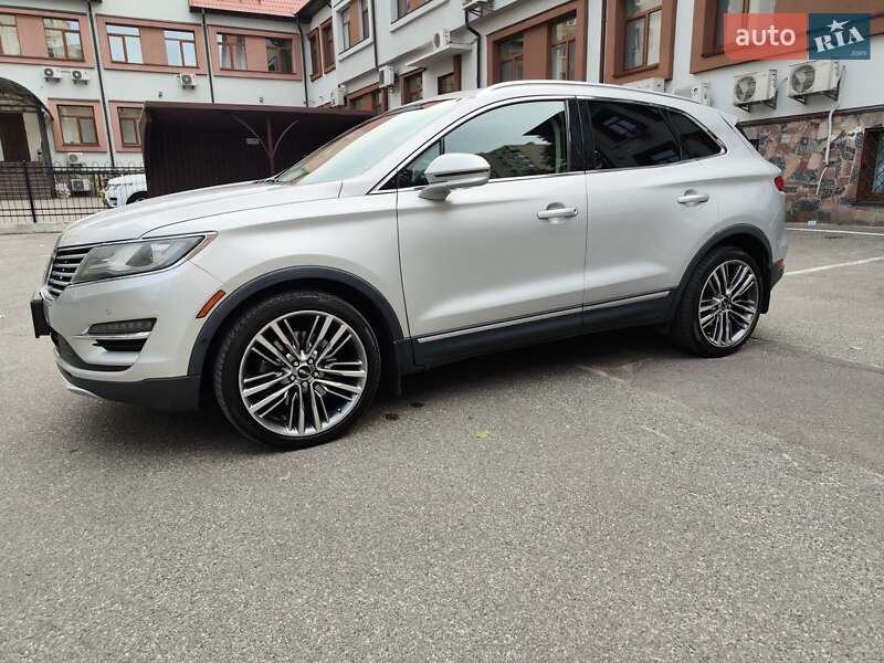 Позашляховик / Кросовер Lincoln MKC 2015 в Києві