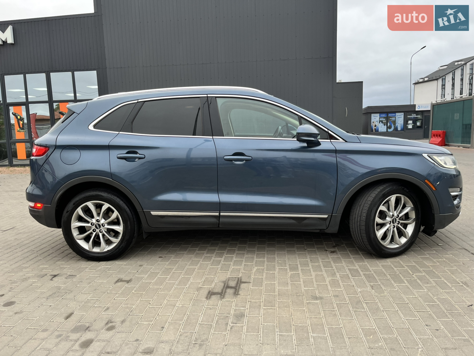 2017 Lincoln MKC - мініатюра 9