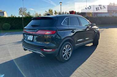 Позашляховик / Кросовер Lincoln MKC 2017 в Львові