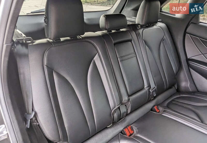 Внедорожник / Кроссовер Lincoln MKC 2016 в Хмельницком