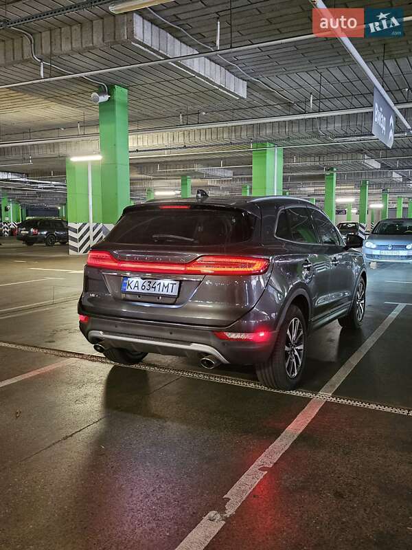Позашляховик / Кросовер Lincoln MKC 2018 в Києві
