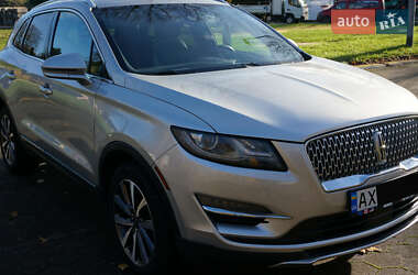 Позашляховик / Кросовер Lincoln MKC 2018 в 