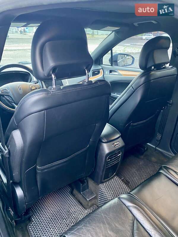 Позашляховик / Кросовер Lincoln MKC 2015 в Рівному фото 28 Позашляховик / Кросовер Lincoln MKC 2015 в Рівному