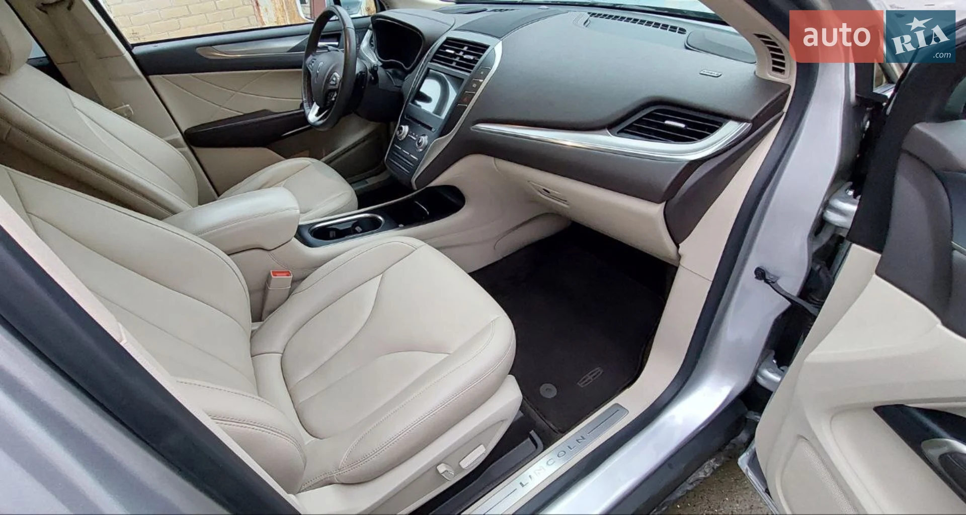 2017 Lincoln MKC - мініатюра 20