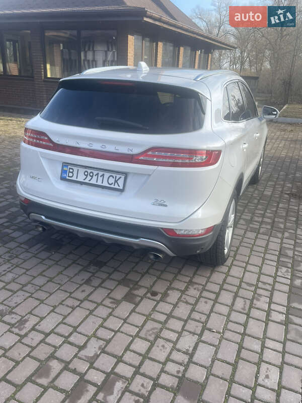 Позашляховик / Кросовер Lincoln MKC 2016 в Кременчуці