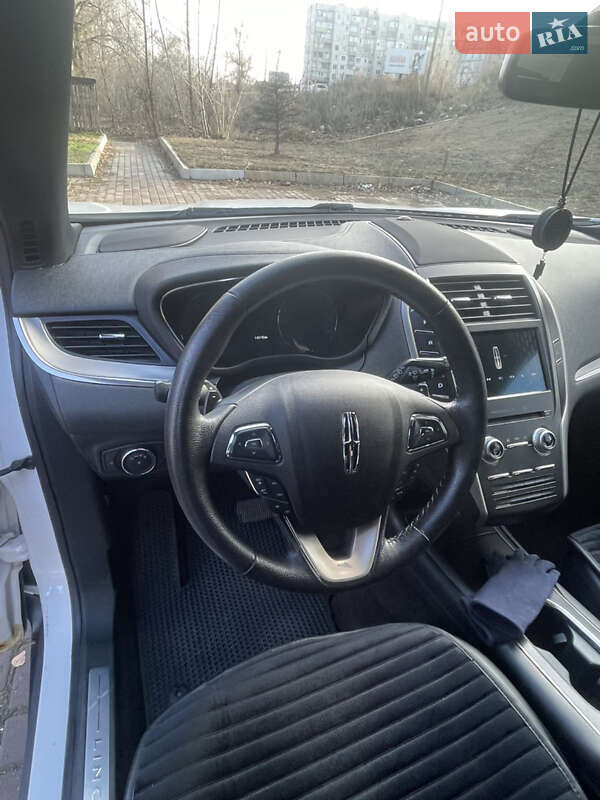 Позашляховик / Кросовер Lincoln MKC 2016 в Кременчуці