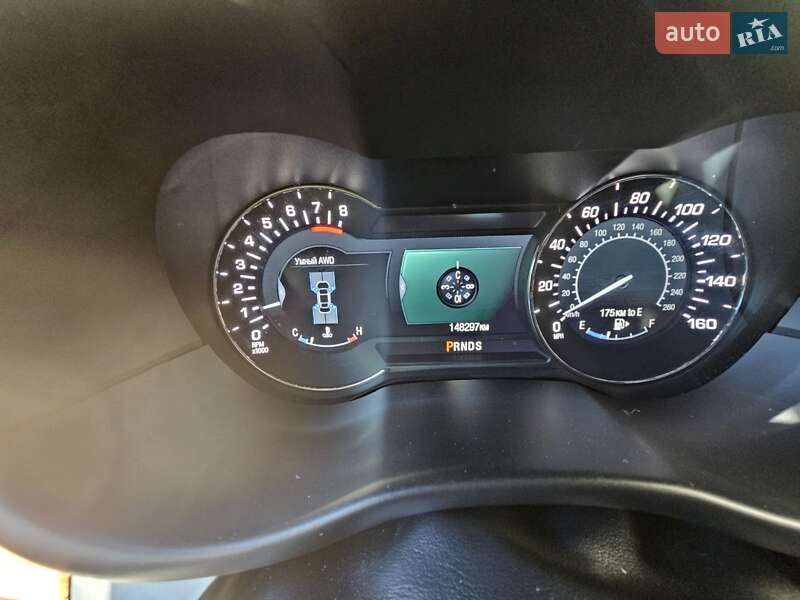 Внедорожник / Кроссовер Lincoln MKC 2015 в Ужгороде