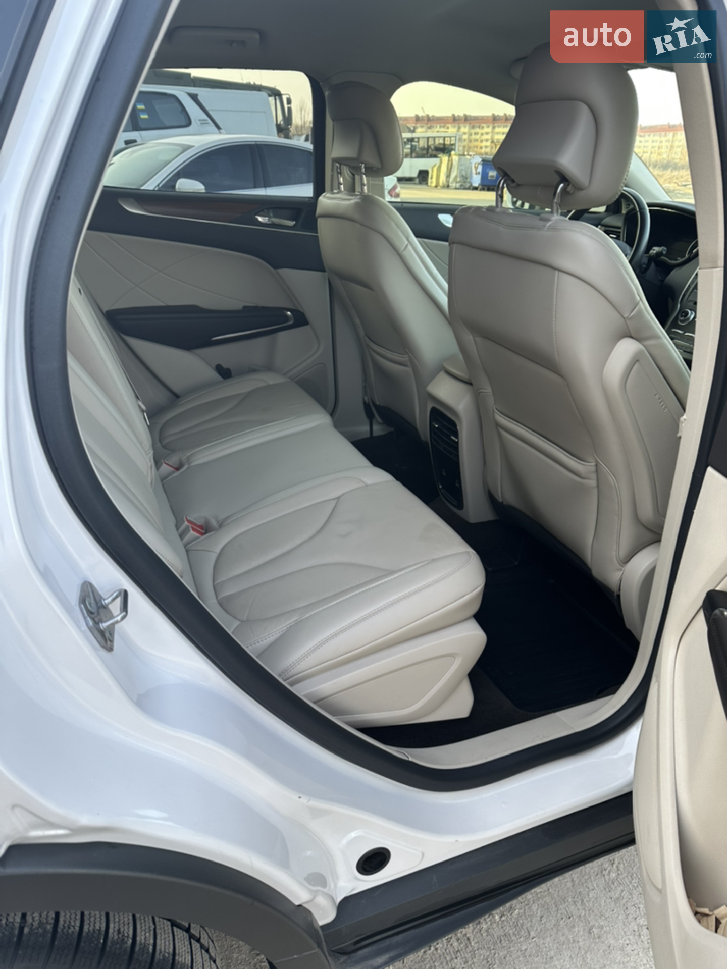2019 Lincoln MKC - мініатюра 11