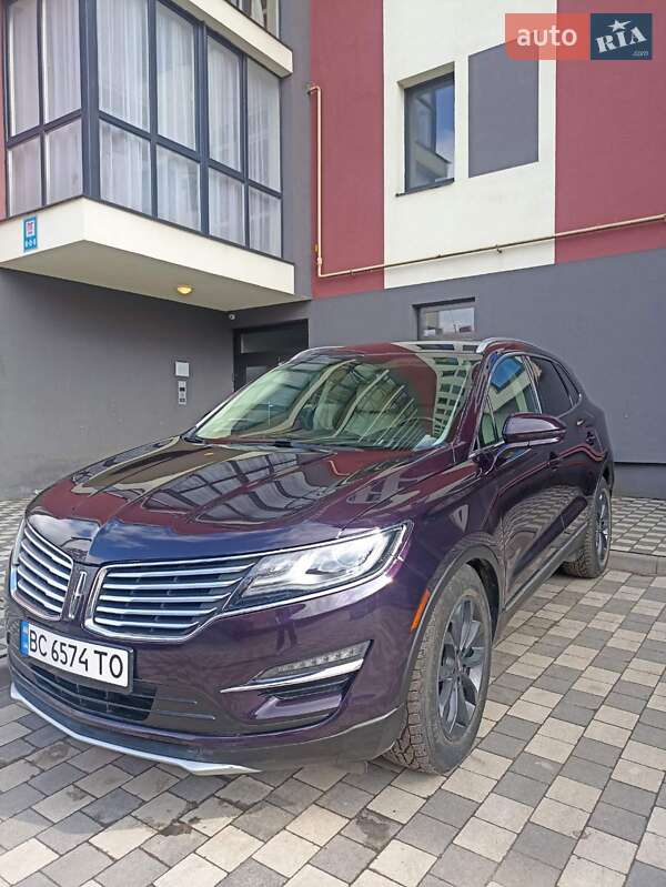 Внедорожник / Кроссовер Lincoln MKC 2014 в 
