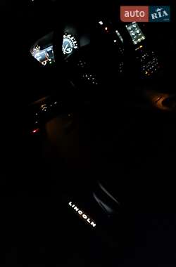 Позашляховик / Кросовер Lincoln MKC 2016 в 
