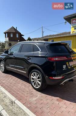 Внедорожник / Кроссовер Lincoln MKC 2017 в 