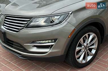 Внедорожник / Кроссовер Lincoln MKC 2016 в 