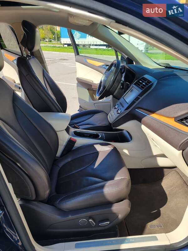 Позашляховик / Кросовер Lincoln MKC 2014 в Івано-Франківську