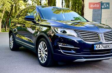 Позашляховик / Кросовер Lincoln MKC 2014 в 