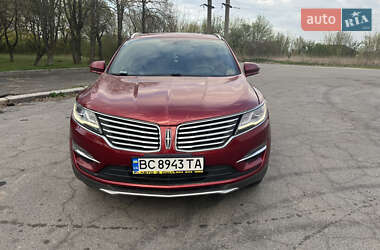 Позашляховик / Кросовер Lincoln MKC 2014 в 