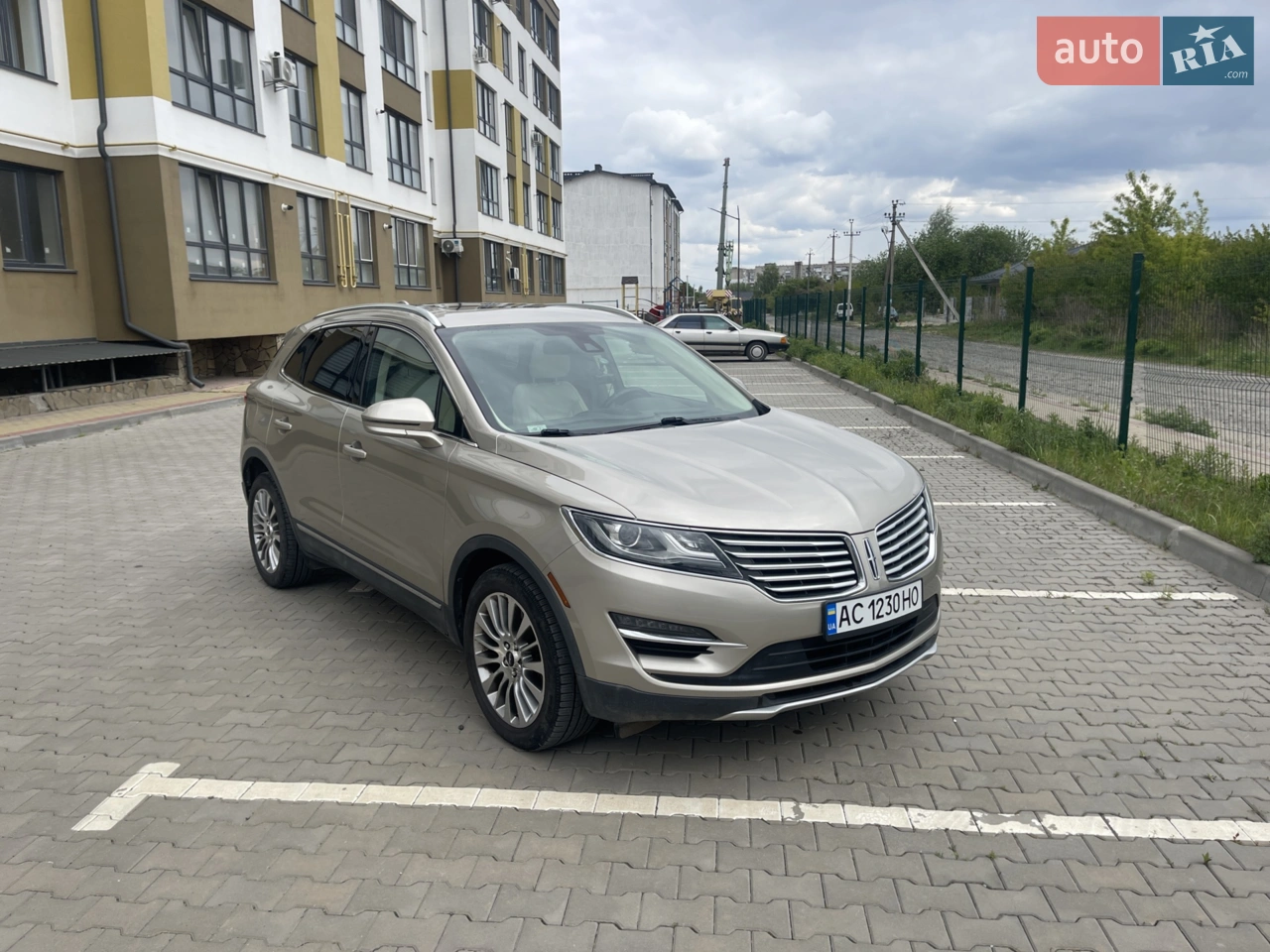 2015 Lincoln MKC - мініатюра 42