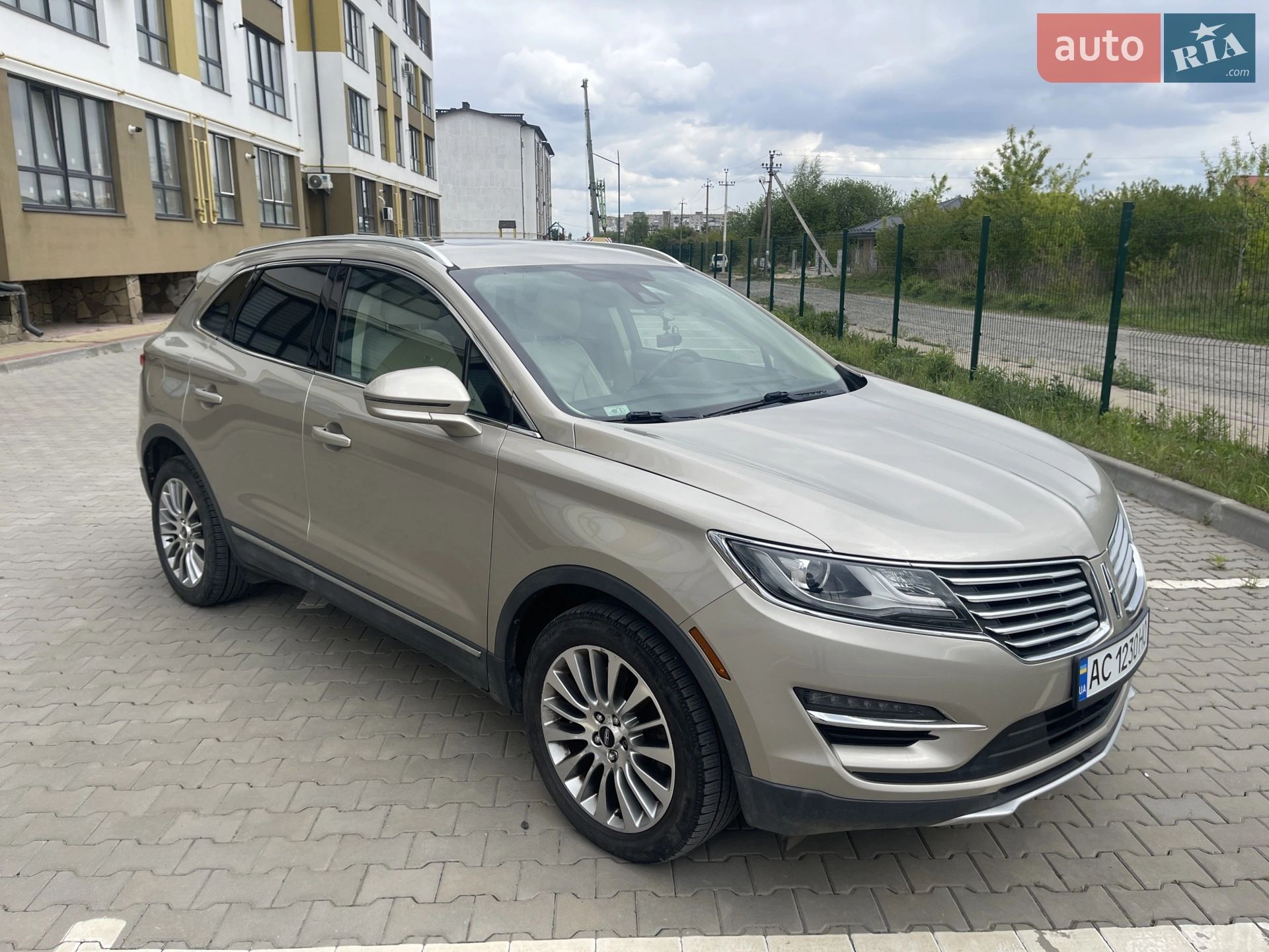 2014 Lincoln MKC - мініатюра 14