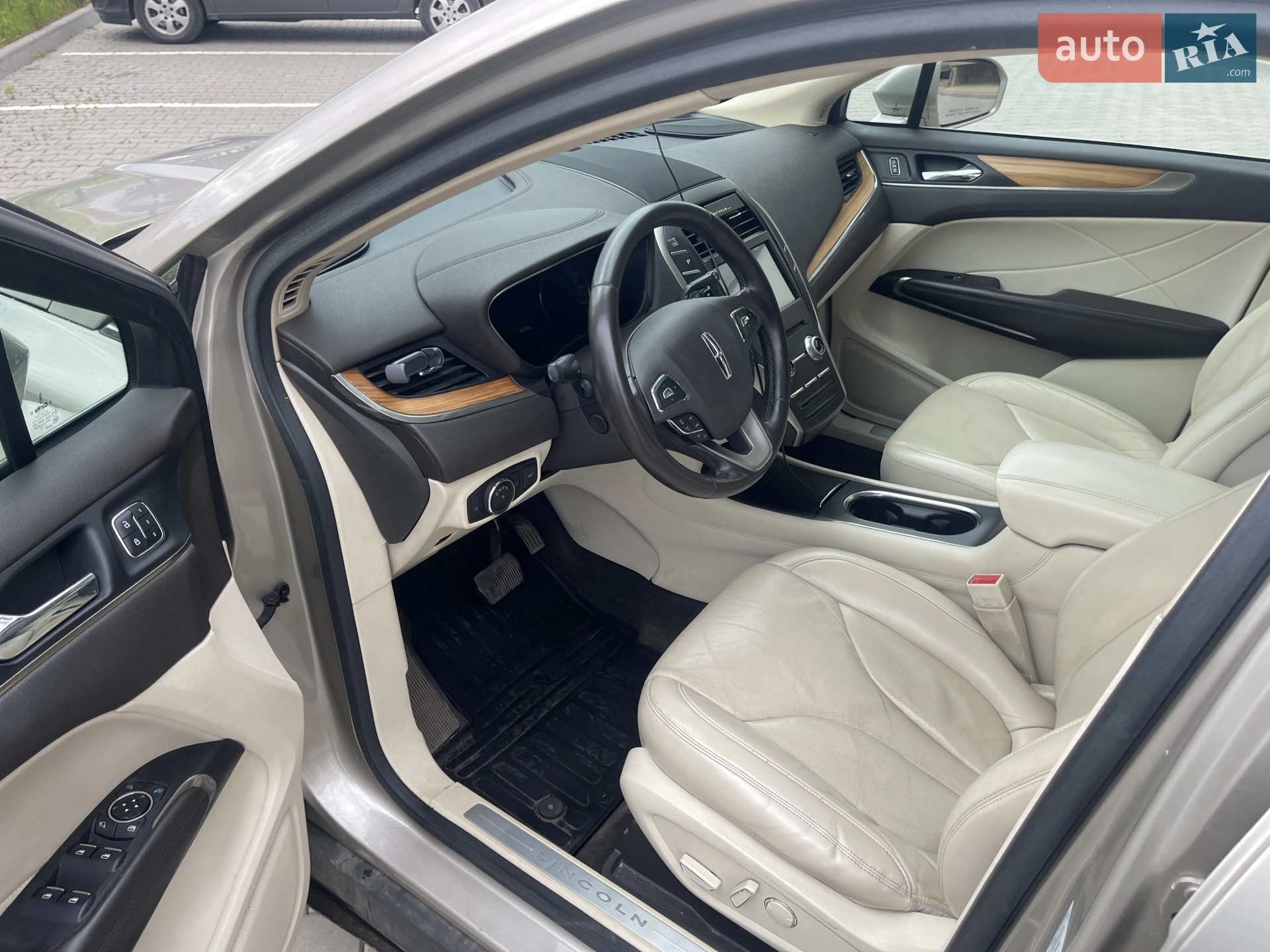 2014 Lincoln MKC - мініатюра 23
