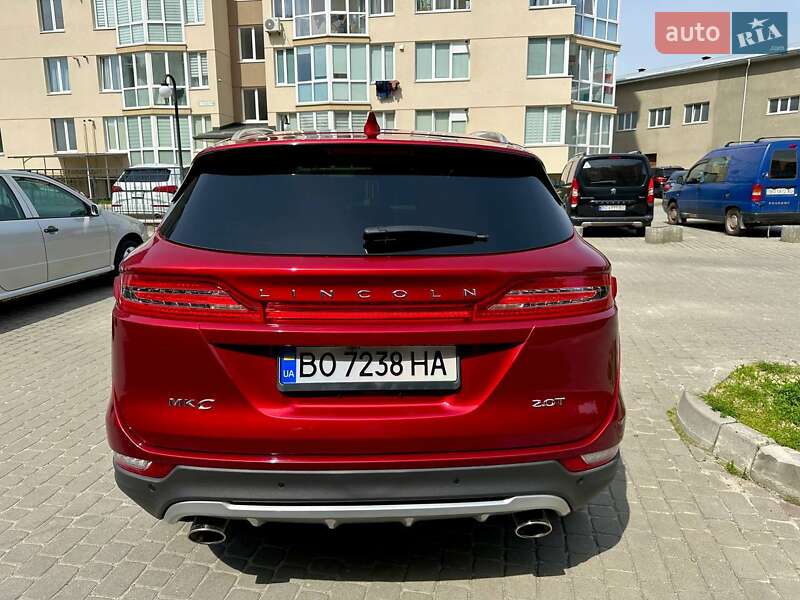 Внедорожник / Кроссовер Lincoln MKC 2017 в Тернополе