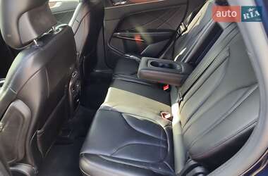 Позашляховик / Кросовер Lincoln MKC 2017 в 