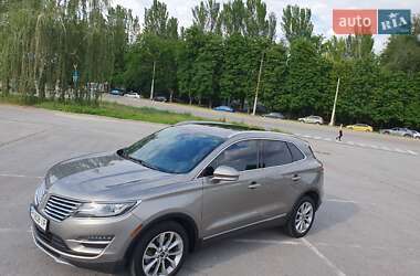 Позашляховик / Кросовер Lincoln MKC 2016 в 