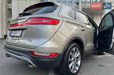 Внедорожник / Кроссовер Lincoln MKC 2014 в 