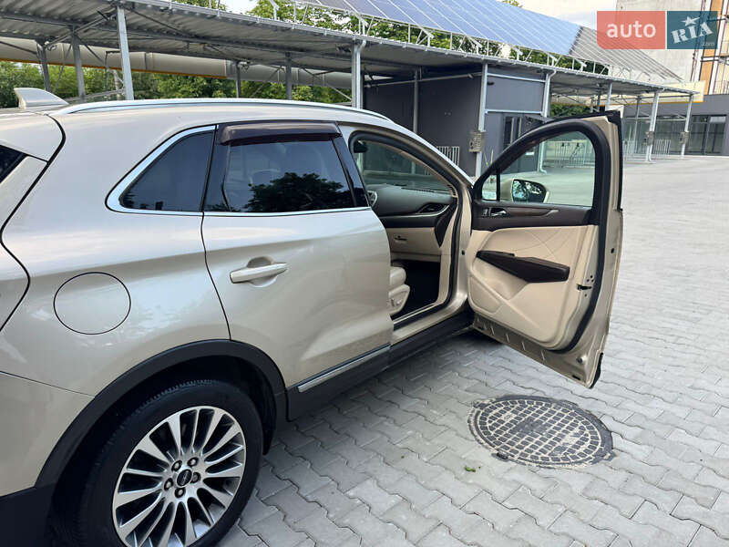 Внедорожник / Кроссовер Lincoln MKC 2016 в Луцке