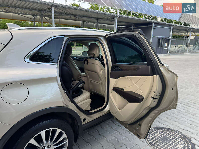 Внедорожник / Кроссовер Lincoln MKC 2016 в Луцке