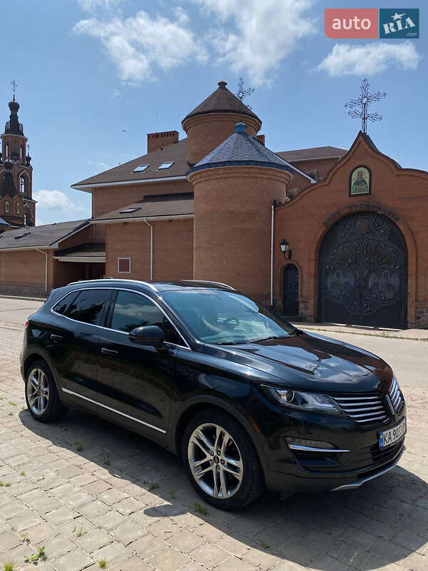 Позашляховик / Кросовер Lincoln MKC 2015 в Києві