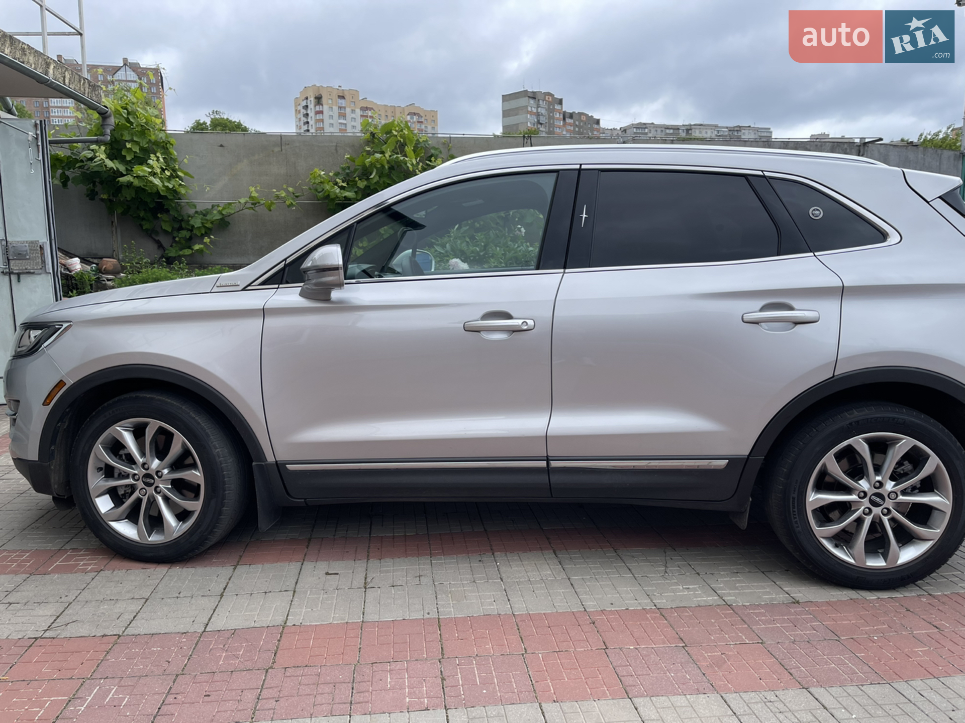 2017 Lincoln MKC - мініатюра 8