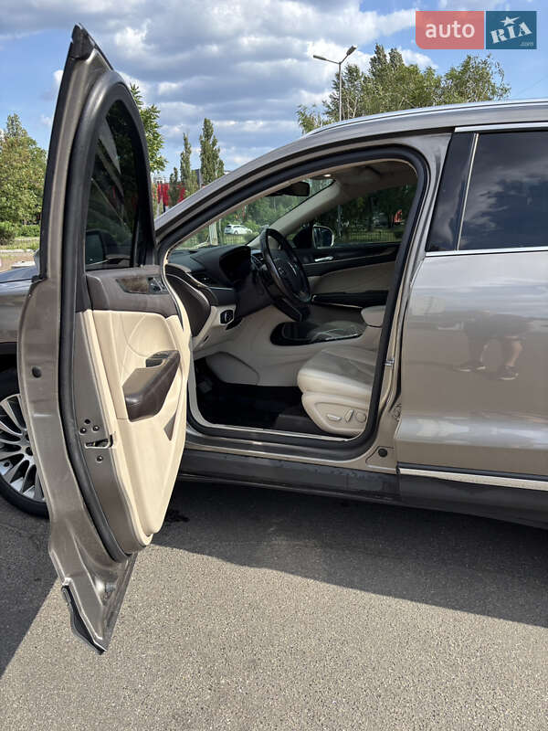 Позашляховик / Кросовер Lincoln MKC 2017 в Києві