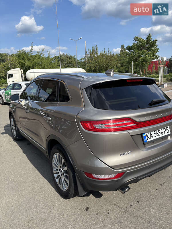 Позашляховик / Кросовер Lincoln MKC 2017 в Львові
