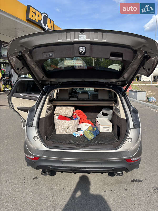 Позашляховик / Кросовер Lincoln MKC 2017 в Києві