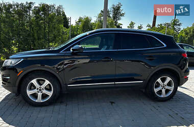 Внедорожник / Кроссовер Lincoln MKC 2017 в Скале-Подольской