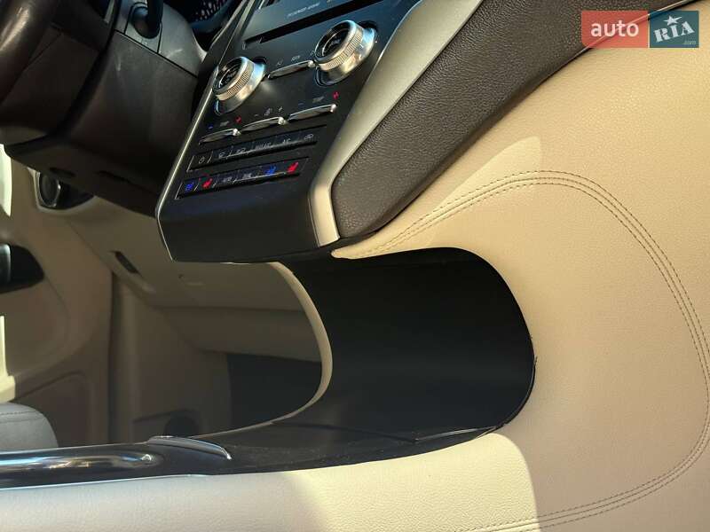 Внедорожник / Кроссовер Lincoln MKC 2014 в Ровно
