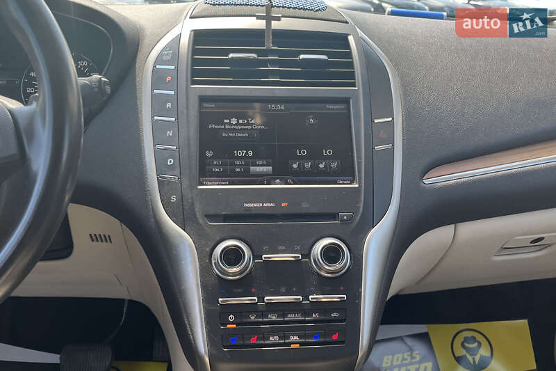 Позашляховик / Кросовер Lincoln MKC 2015 в Стрию