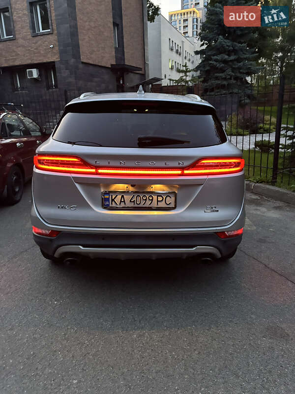 Lincoln MKC 2015