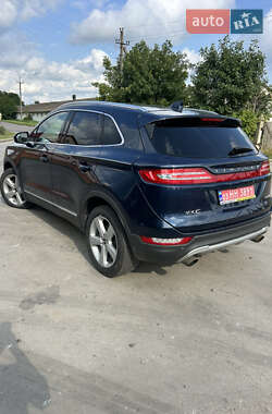 Внедорожник / Кроссовер Lincoln MKC 2016 в 