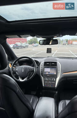 Внедорожник / Кроссовер Lincoln MKC 2015 в 