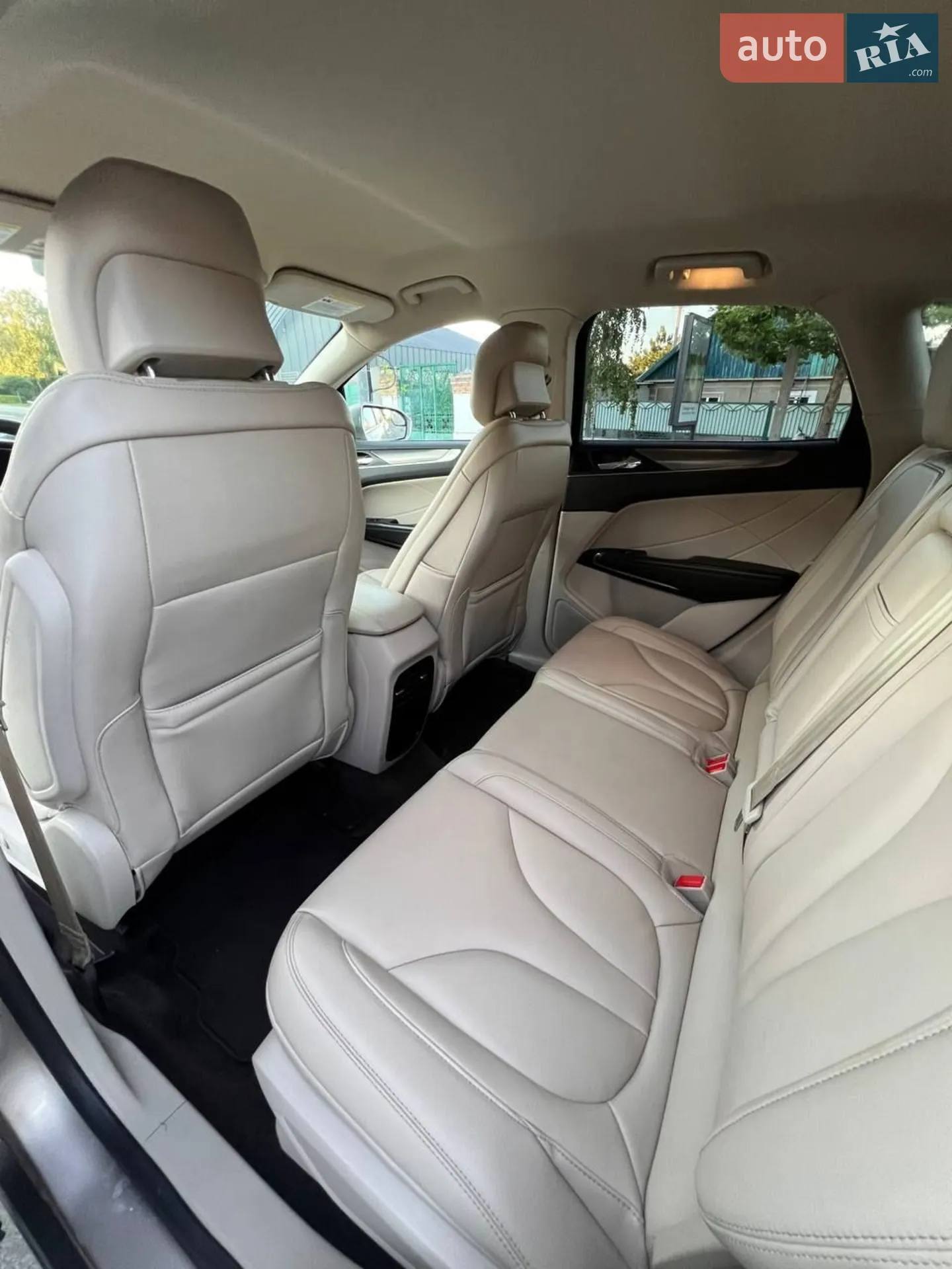 2017 Lincoln MKC - мініатюра 5