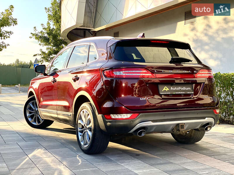 Позашляховик / Кросовер Lincoln MKC 2018 в Києві