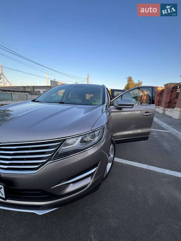 Внедорожник / Кроссовер Lincoln MKC 2017 в Белгороде-Днестровском