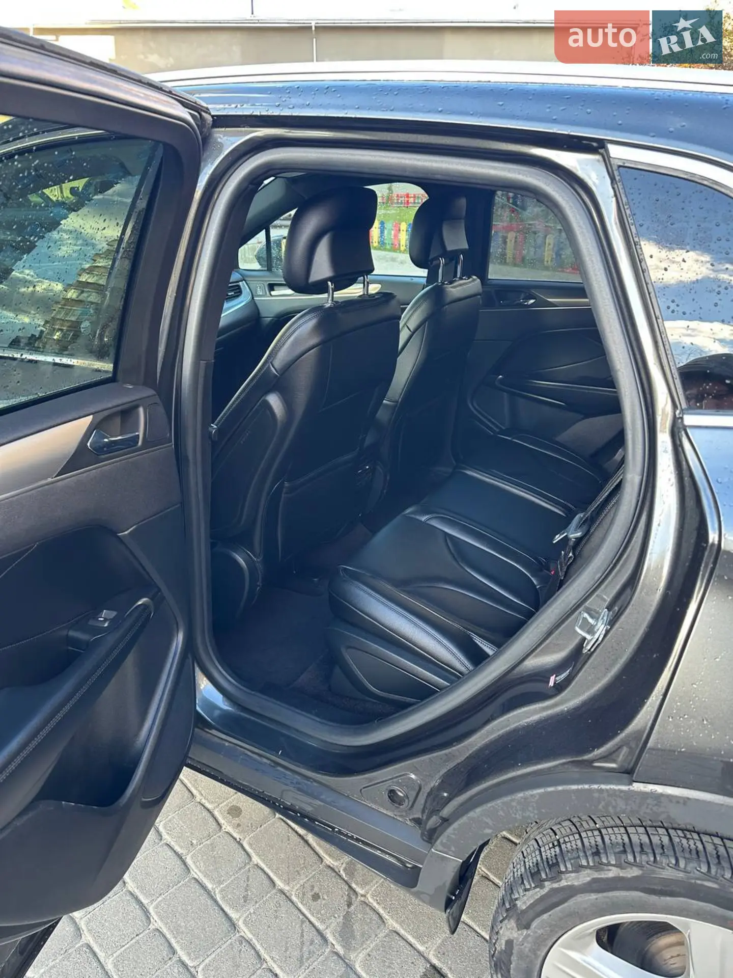 2017 Lincoln MKC - мініатюра 11