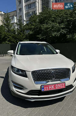 Внедорожник / Кроссовер Lincoln MKC 2018 в 