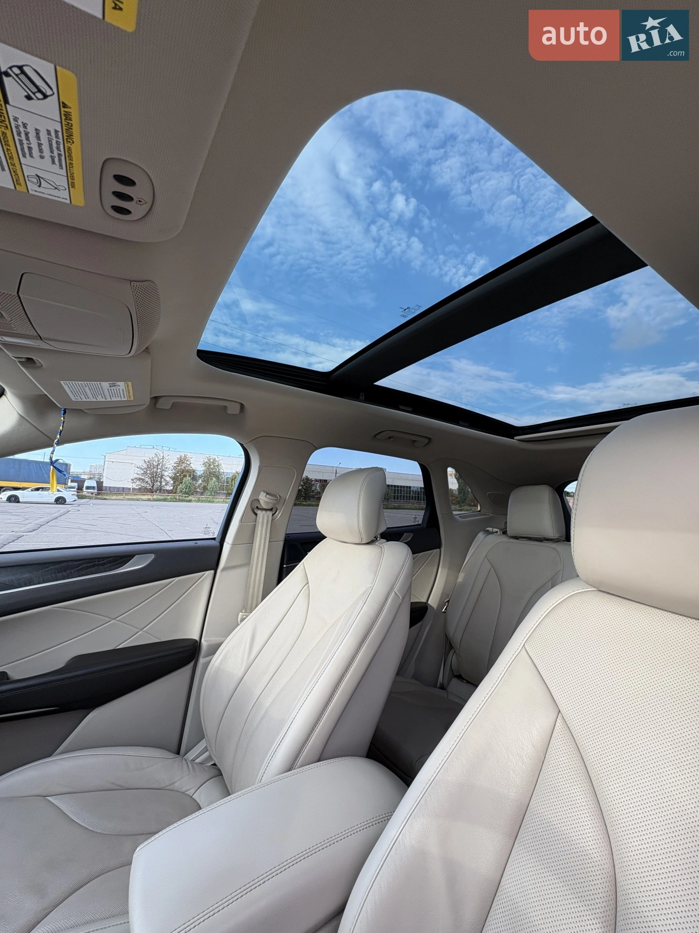 2019 Lincoln MKC - мініатюра 9