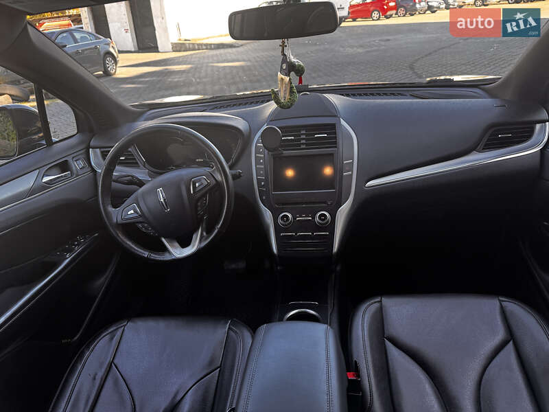 Внедорожник / Кроссовер Lincoln MKC 2015 в Черновцах